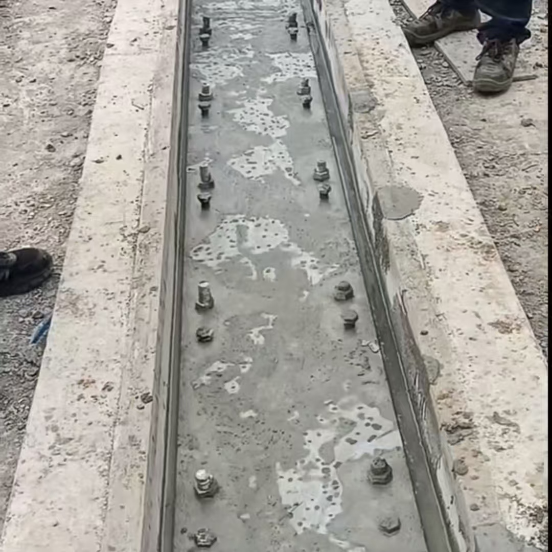 当涂环氧树脂轨道胶泥是什么？用在哪里？